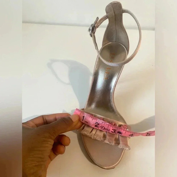 Le Silla Handmade Silk Nude Heels Size 6 NWOT - Picture 7 of 12